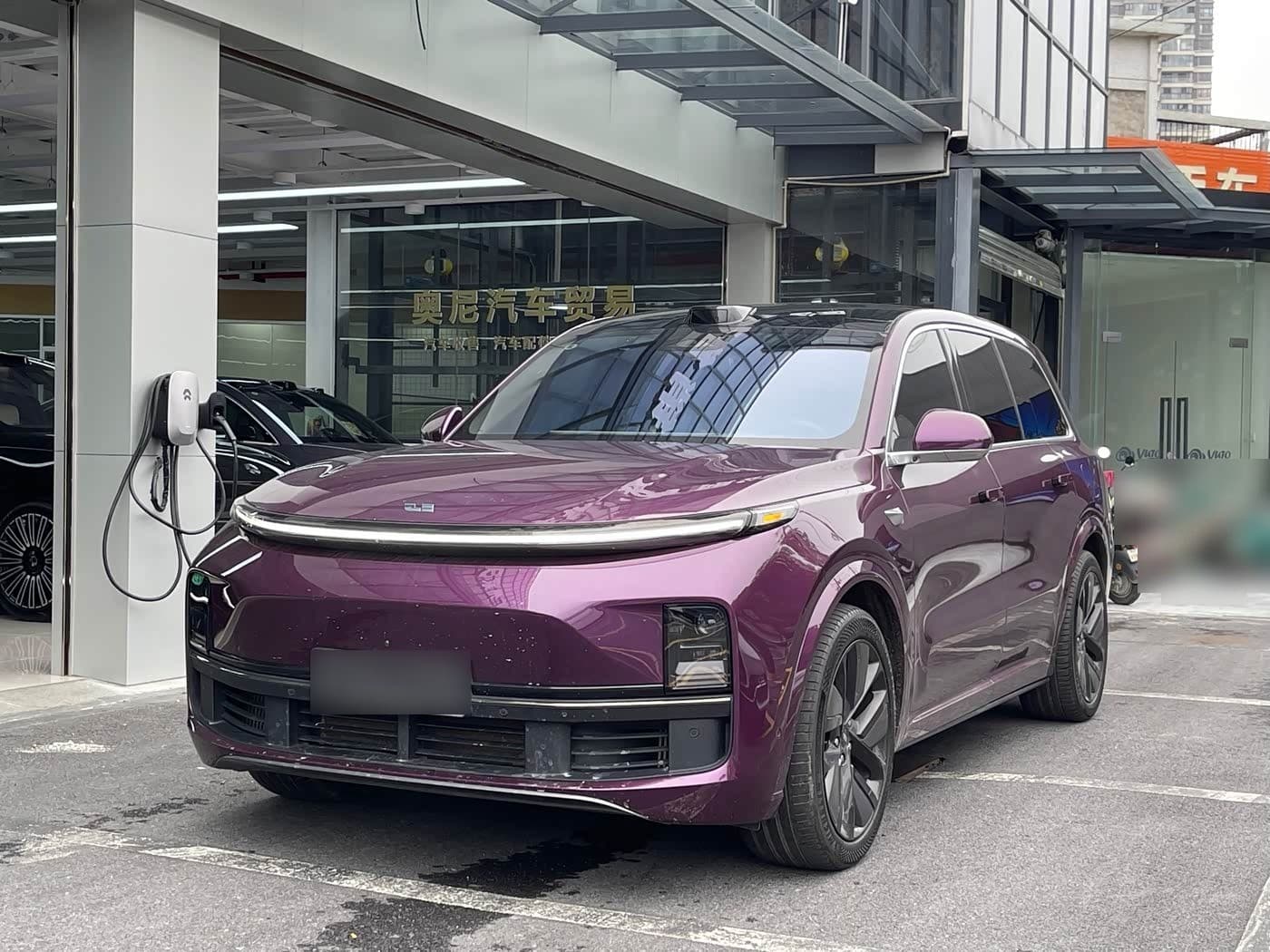 2022 Li Auto Li Xiang L9 front exterior