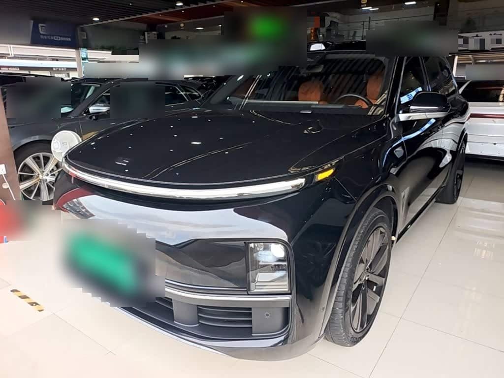 2022 Li Auto Li L8 front exterior