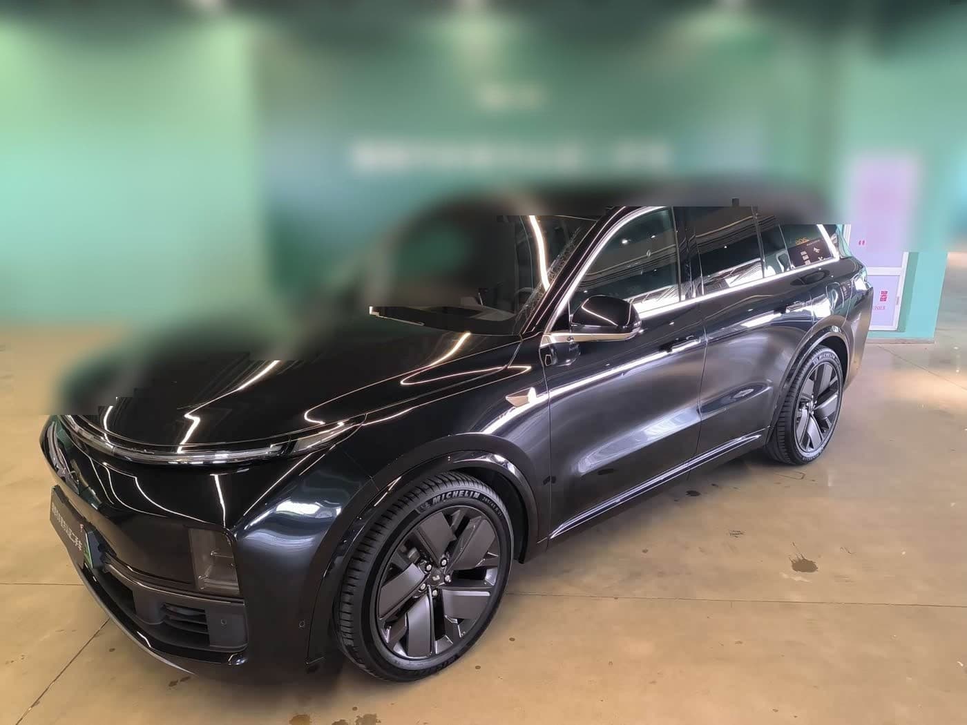 2025 Li Auto Li L8 front exterior