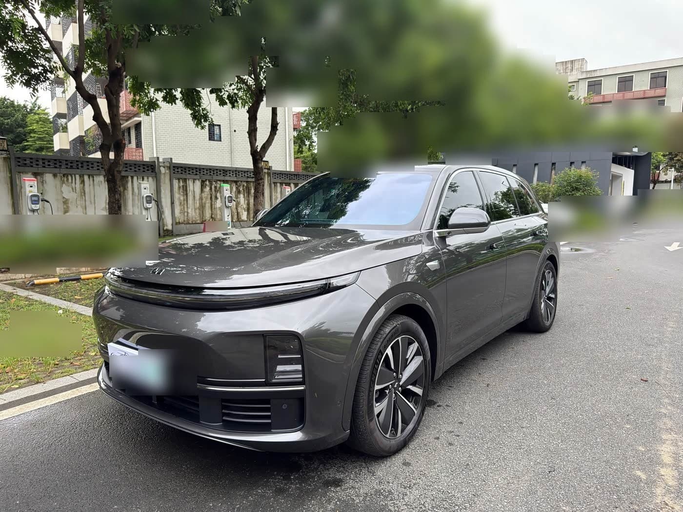 2025 Li Auto L7 front exterior