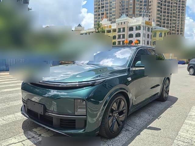 2022 Li Auto Li L8 front exterior