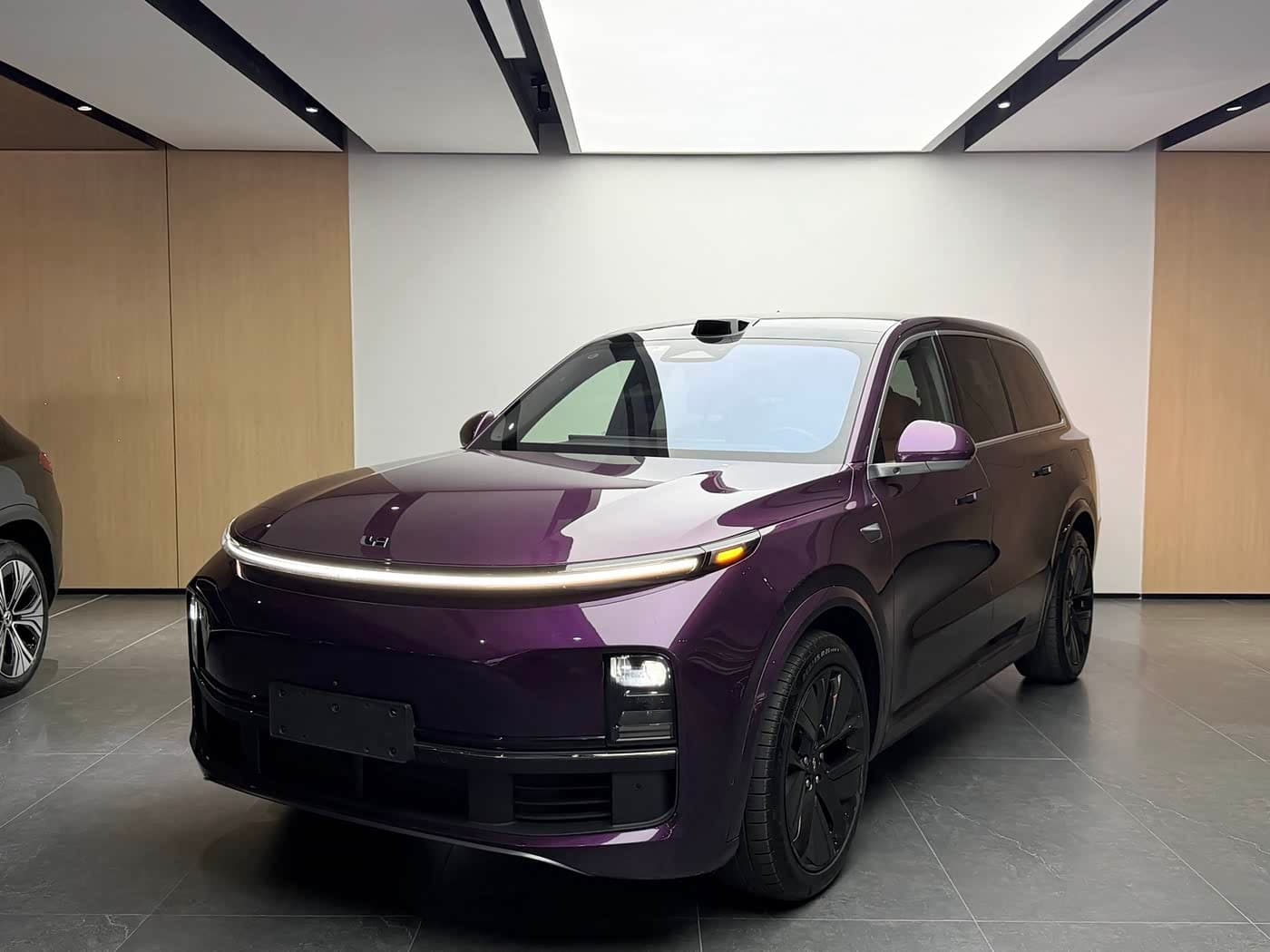 2022 Li Auto Li Xiang L9 front exterior