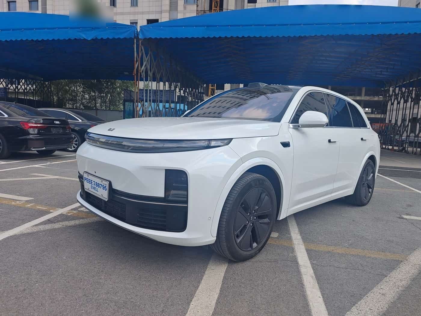 2024 Li Auto L7 front exterior
