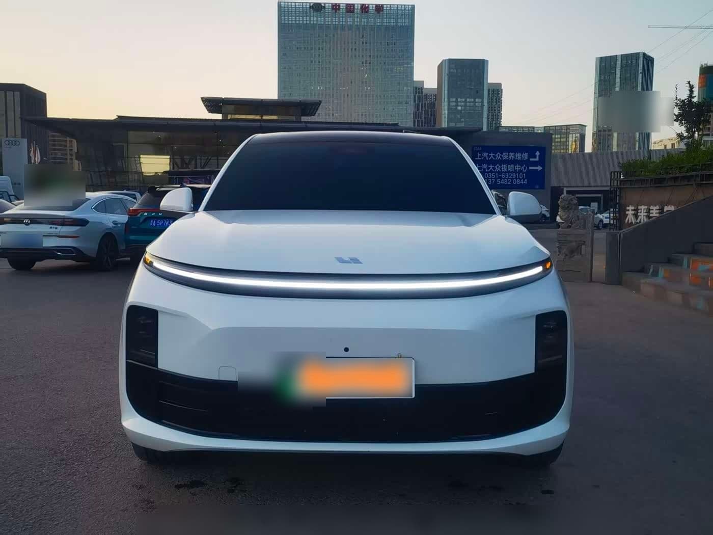 2024 Li Auto L6 front exterior