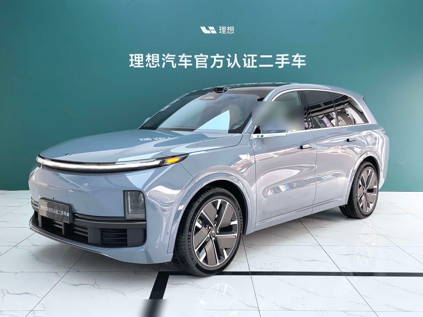 2025 Li Auto Li L8 front exterior