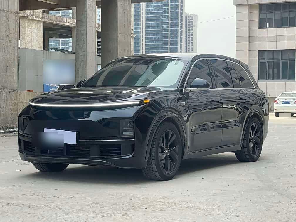 2022 Li Auto Li L8 front exterior