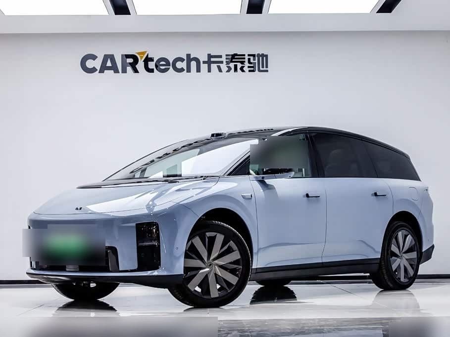 2025 Li Auto Li i8