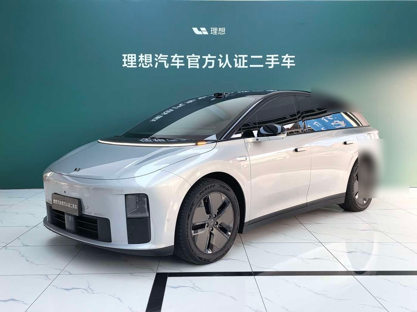 2025 Li Auto i6