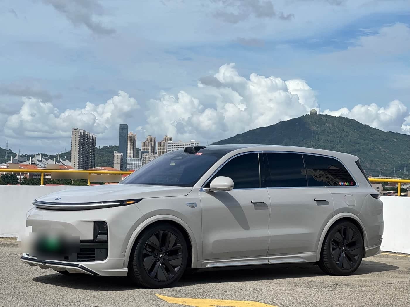 2024 Li Auto Li Xiang L9