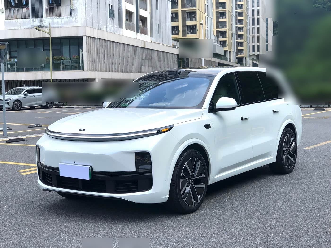 2022 Li Auto Li Xiang L9 front exterior
