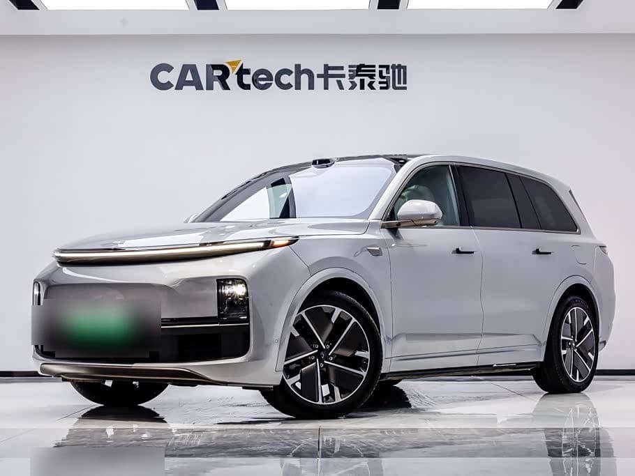 2025 Li Auto Li Xiang L9 front exterior