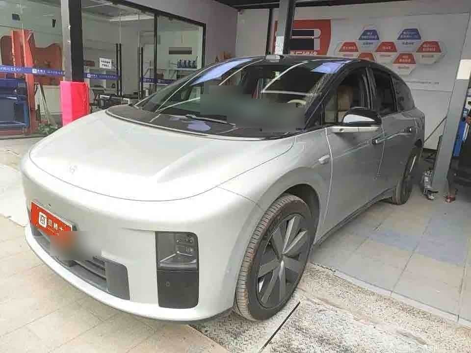 2025 Li Auto i6 front exterior