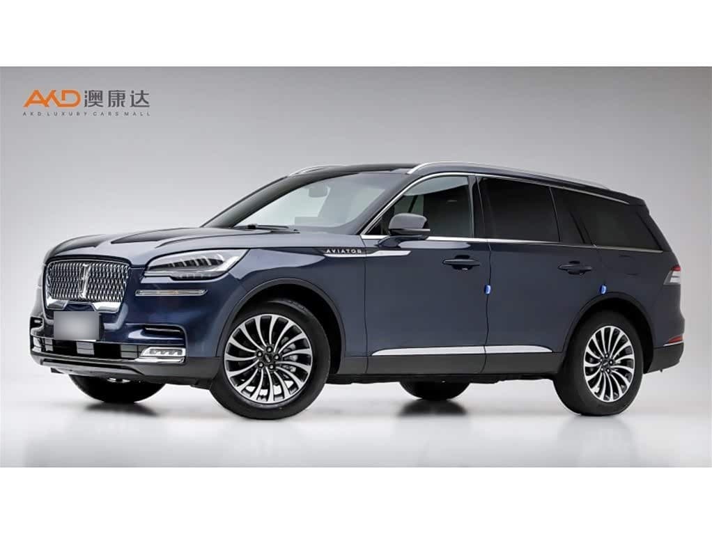 2023 Lincoln Aviator front exterior