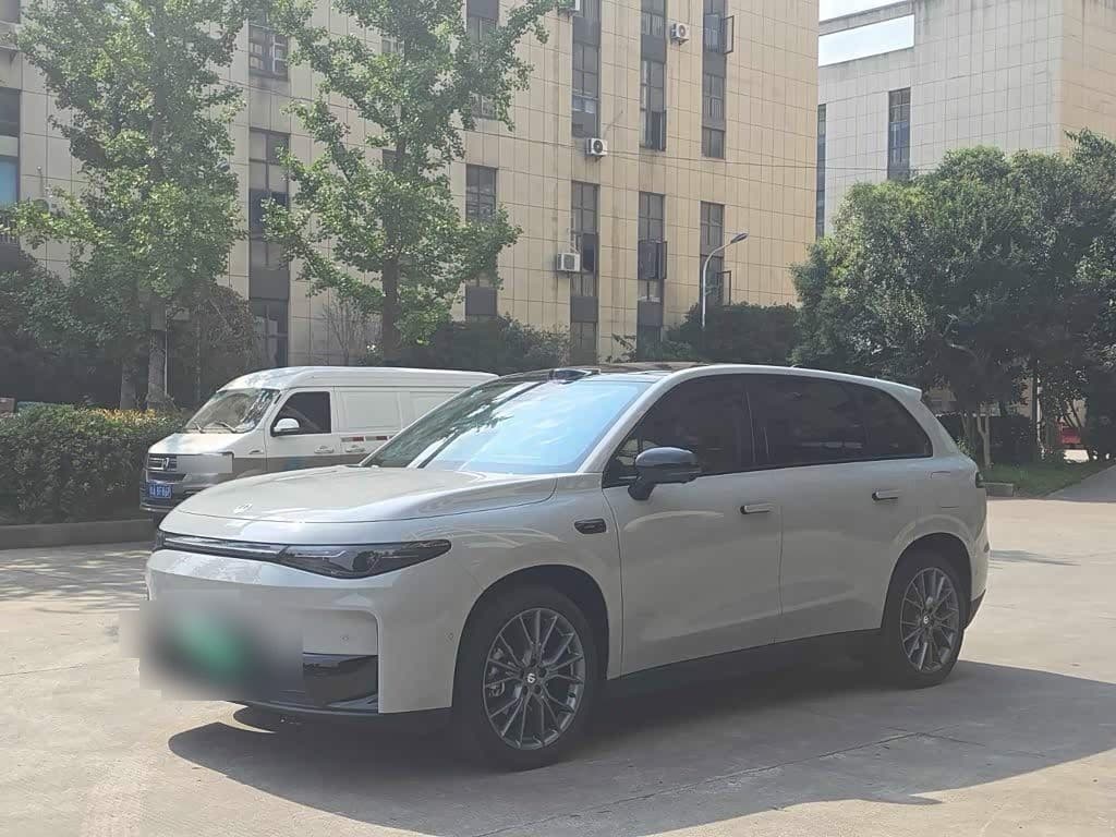 2025 Leapmotor C10 front exterior
