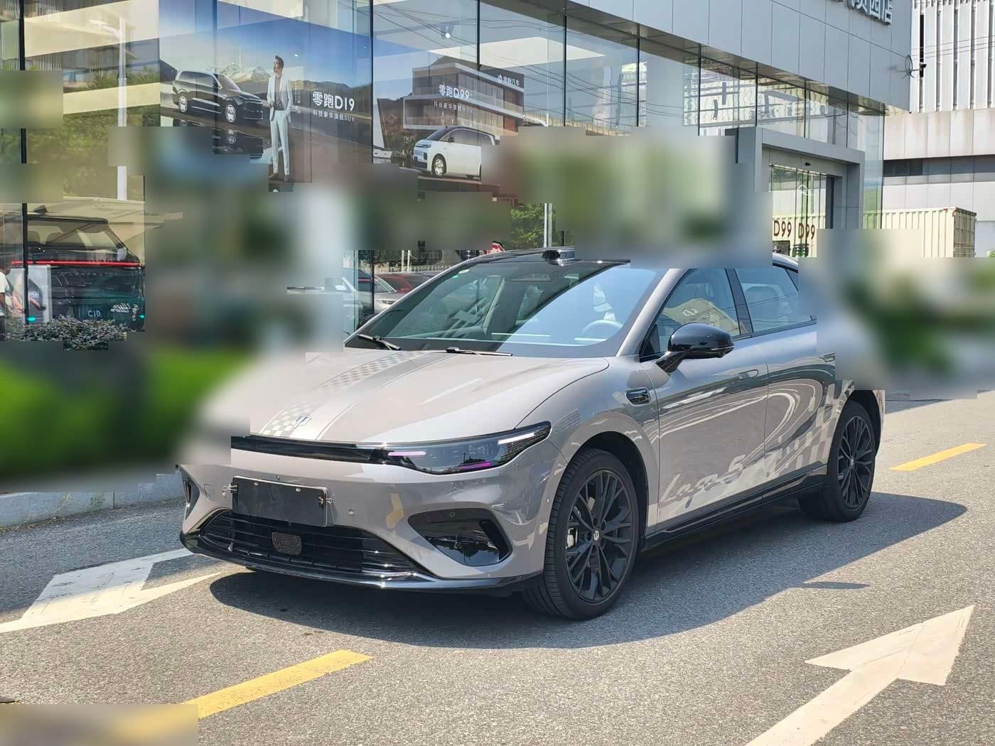 2025 Leapmotor Lafa 5 front exterior