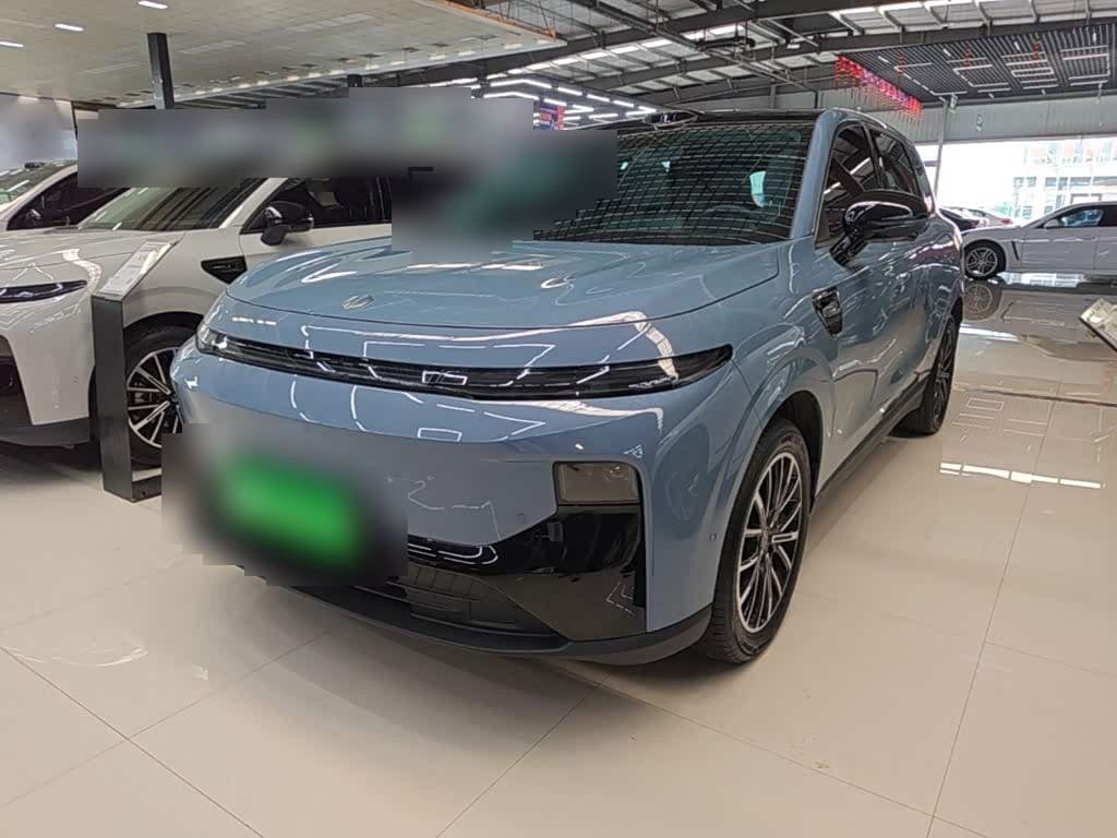 2025 Leapmotor B10 front exterior