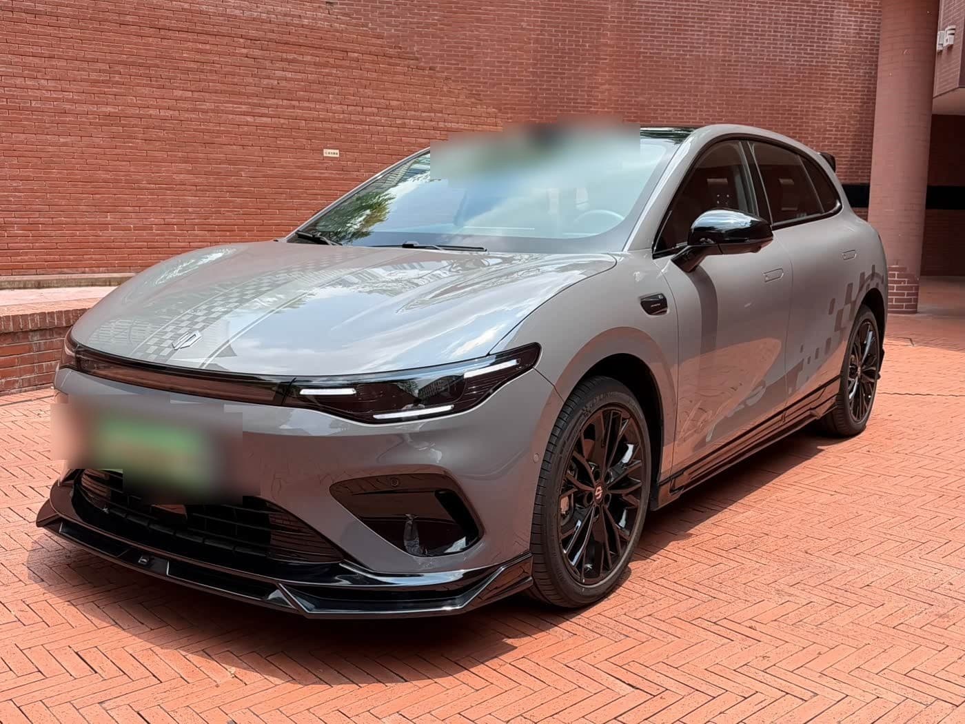 2025 Leapmotor Lafa 5 front exterior
