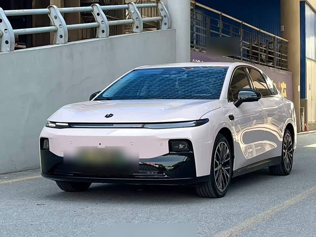 2025 Leapmotor B01 front exterior