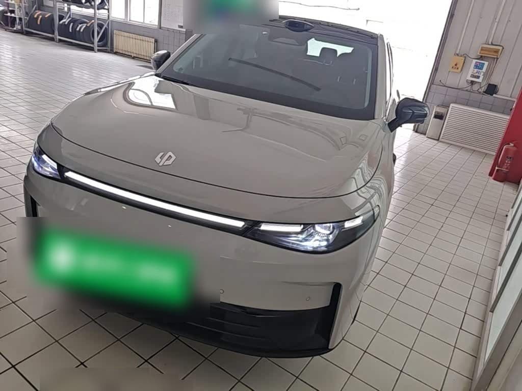 2025 Leapmotor C10 front exterior