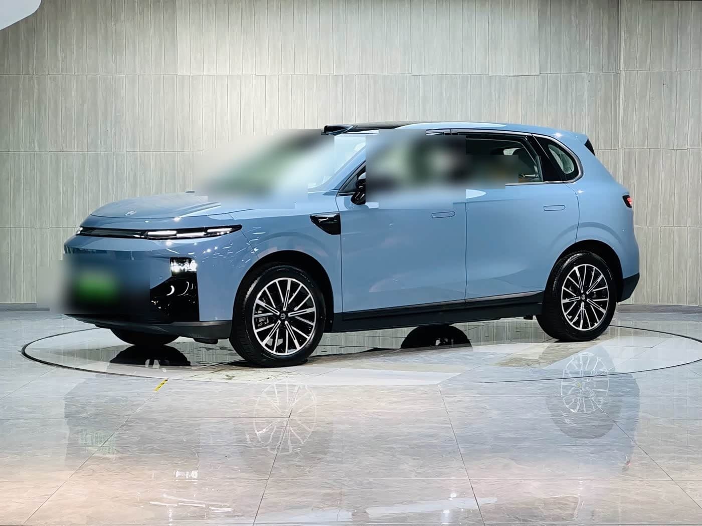 2025 Leapmotor B10 front exterior