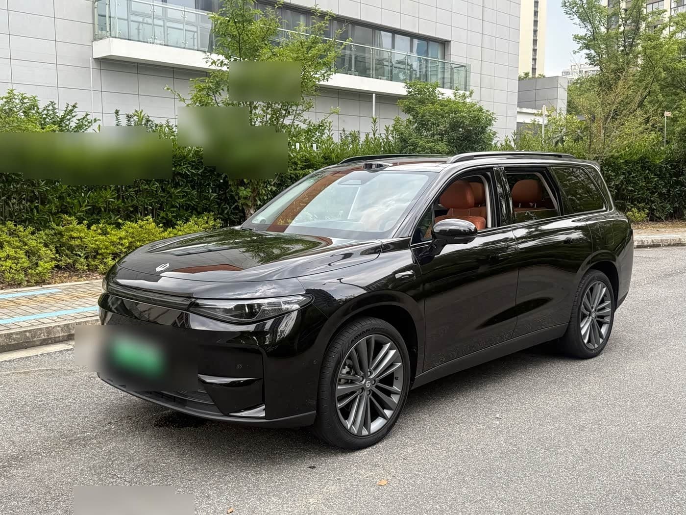 2025 Leapmotor C16 front exterior