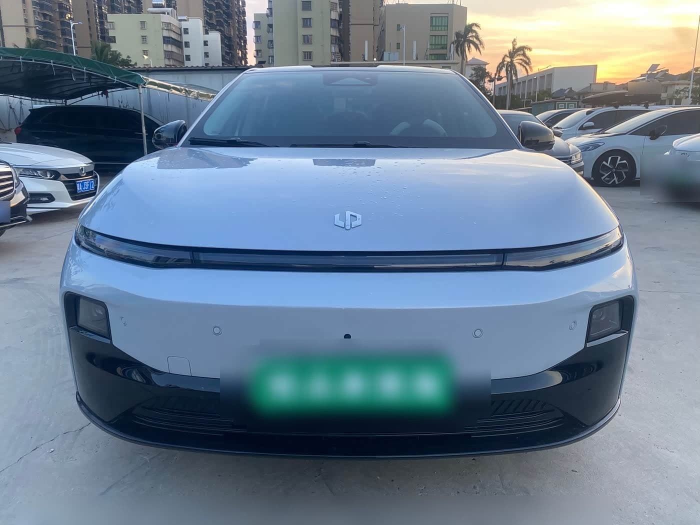 2025 Leapmotor B01 front exterior