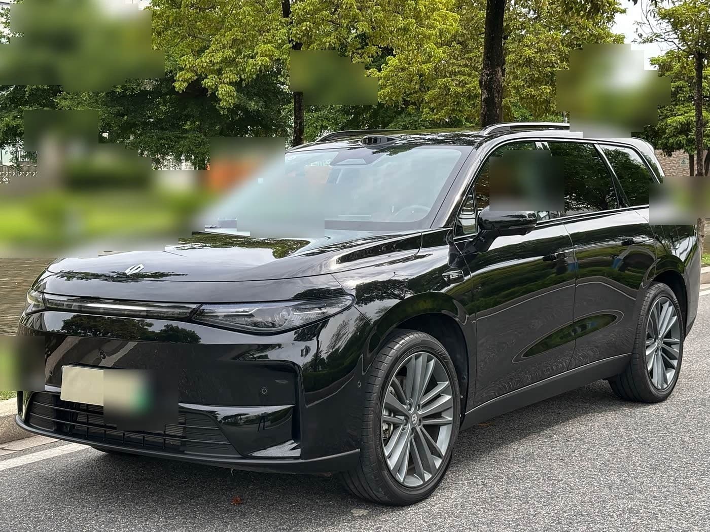 2025 Leapmotor C16 front exterior