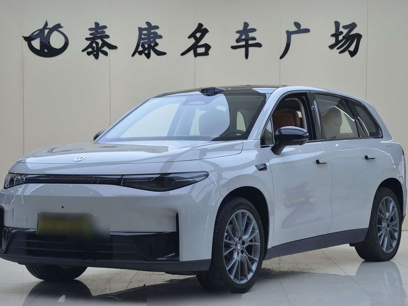 2025 Leapmotor C10 front exterior