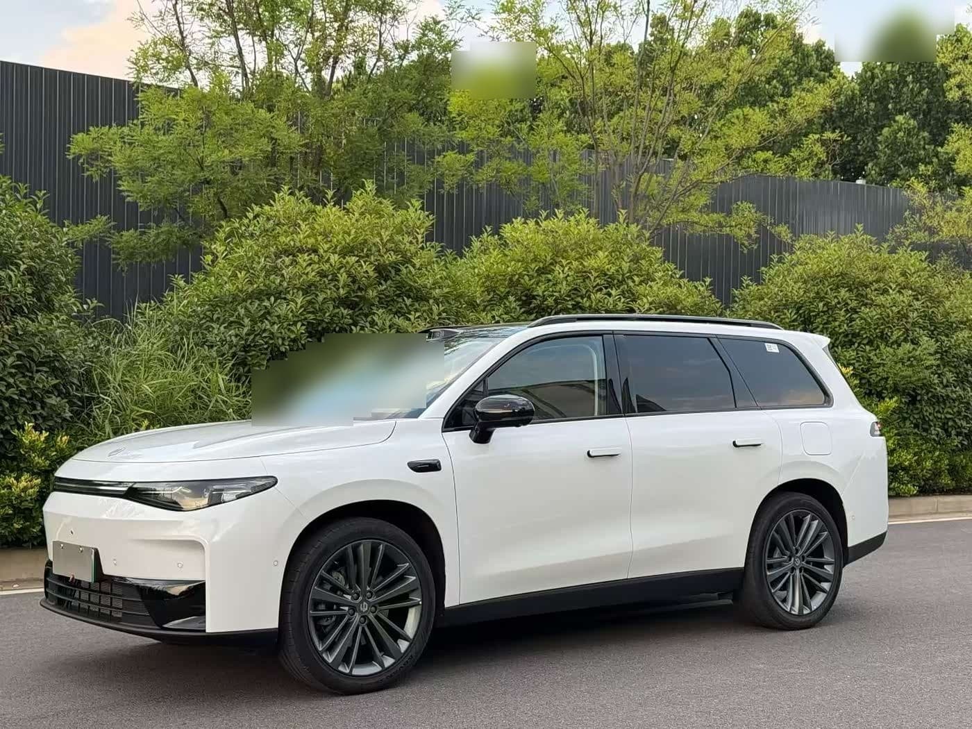 2025 Leapmotor C16 front exterior