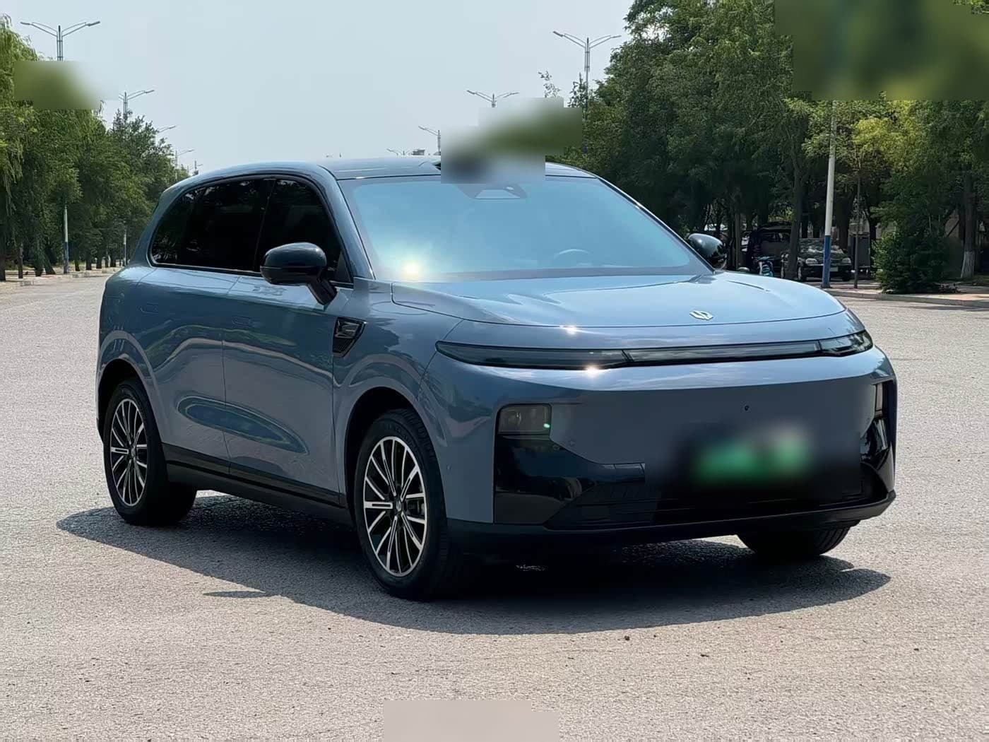 2025 Leapmotor B10 front exterior