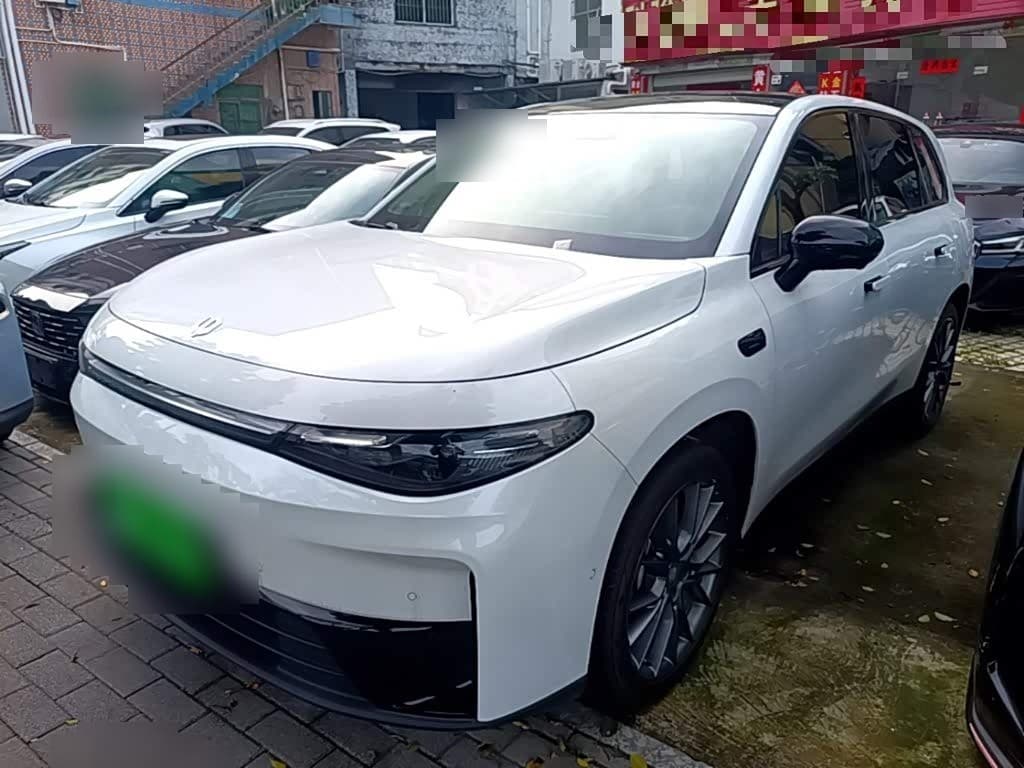 2025 Leapmotor C10 front exterior
