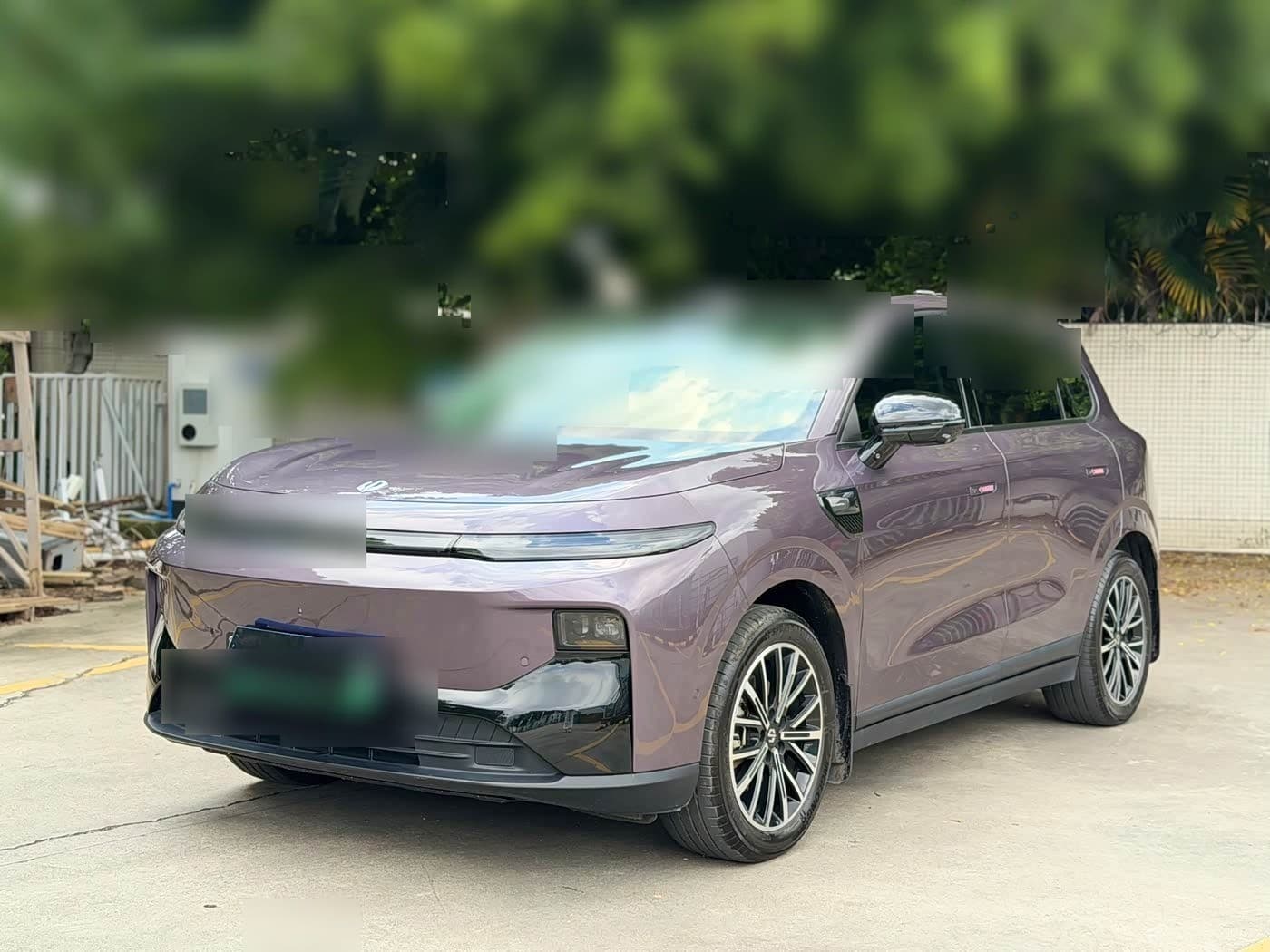 2025 Leapmotor B10 front exterior