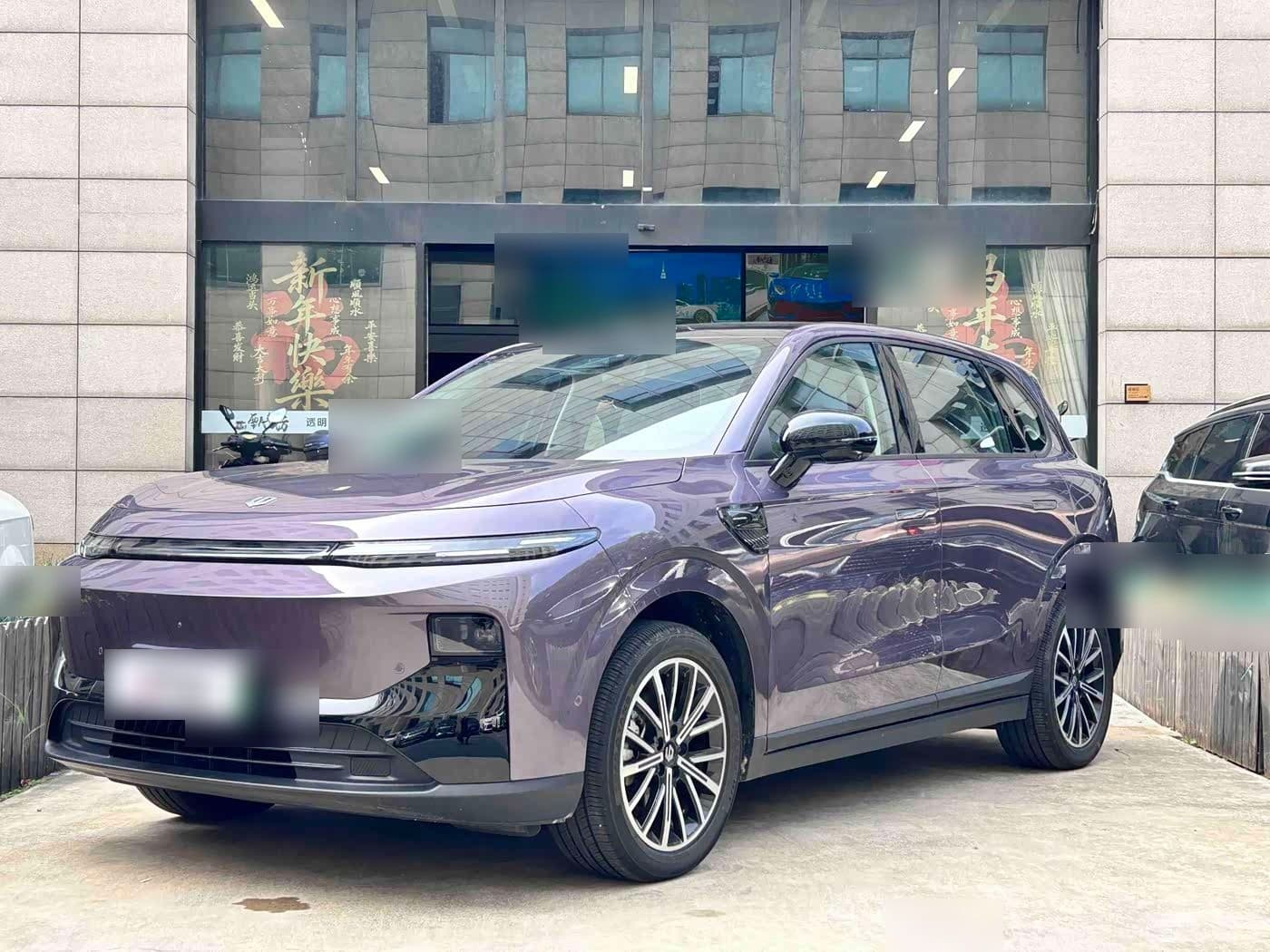 2025 Leapmotor B10 front exterior