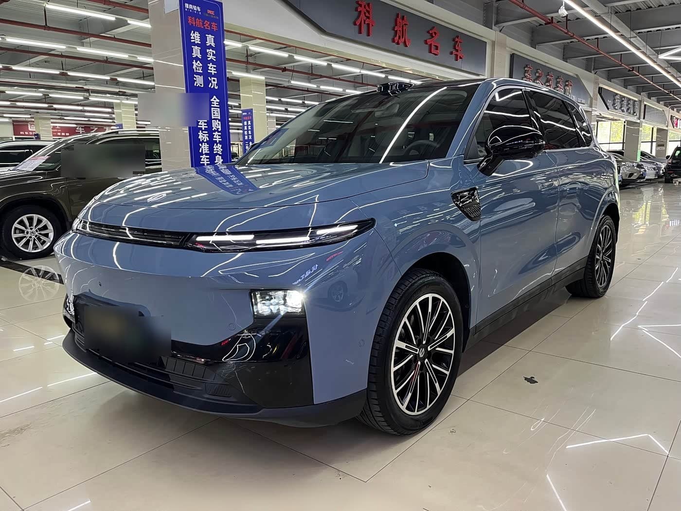 2025 Leapmotor B10 front exterior