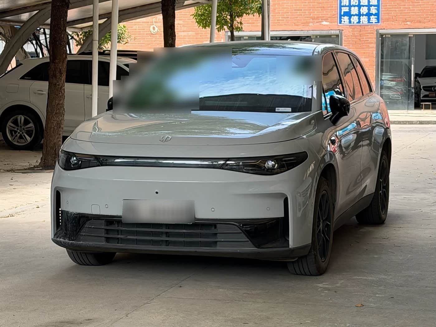 2025 Leapmotor C10 front exterior