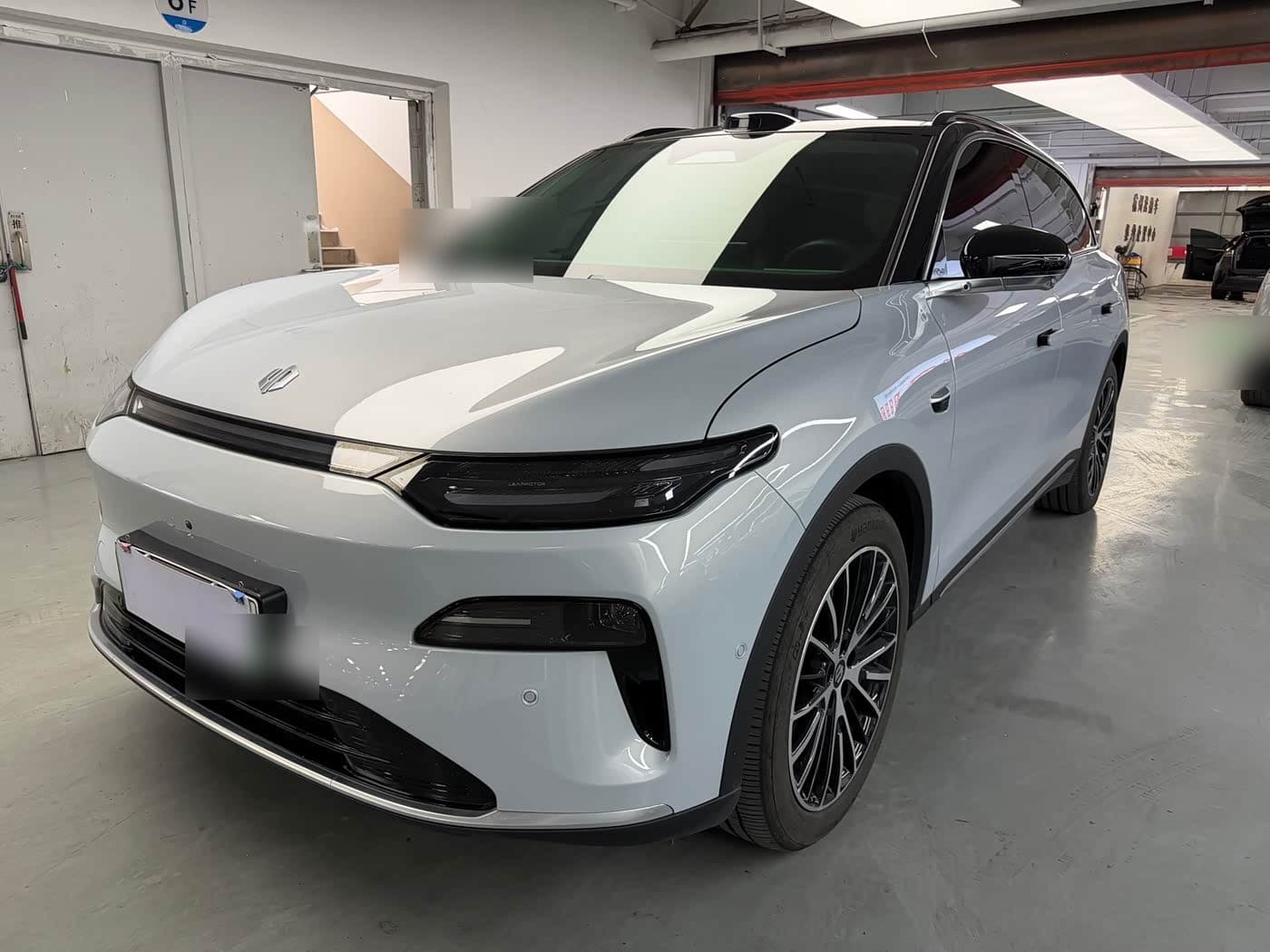 2025 Leapmotor C11