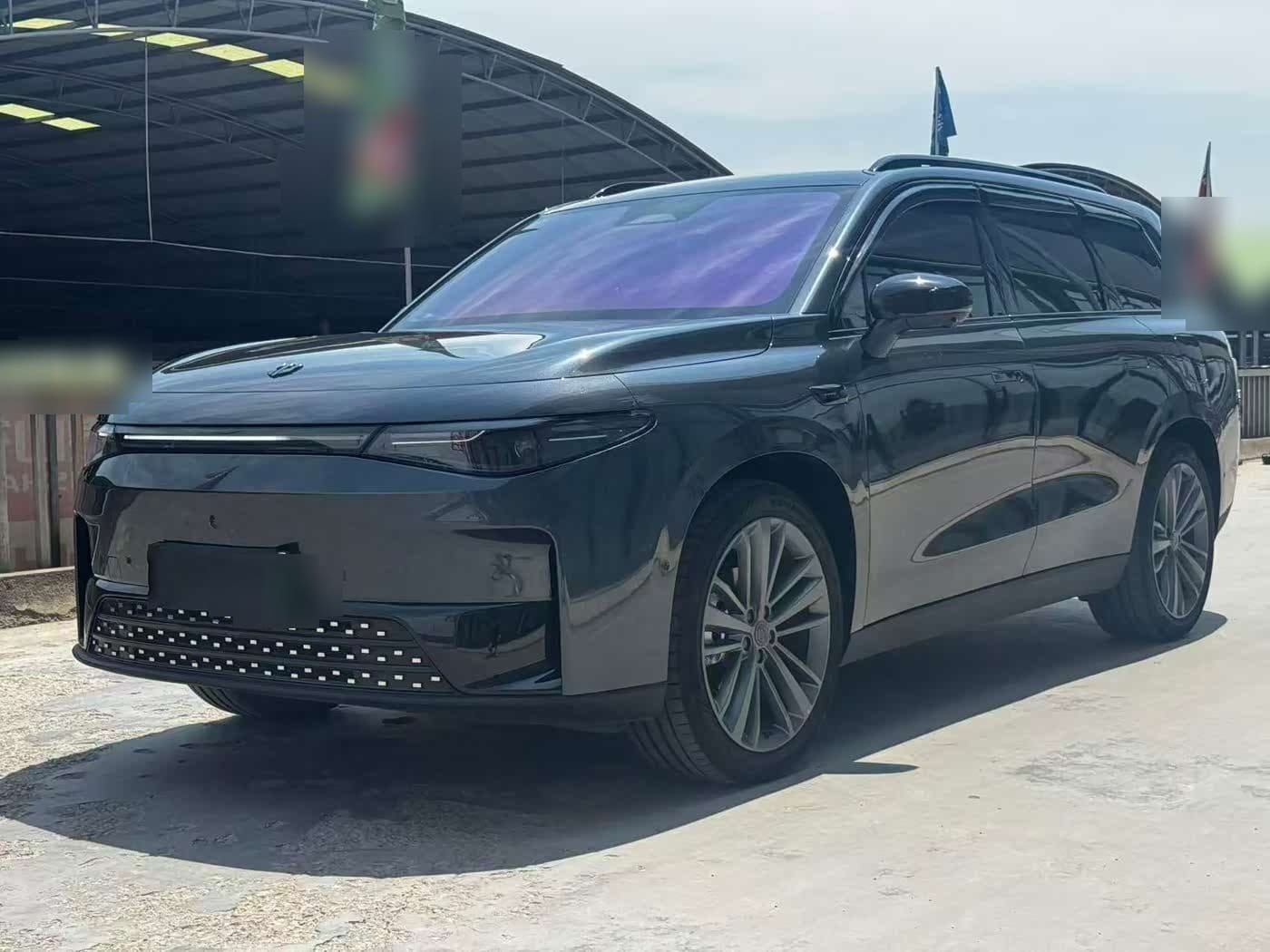 2025 Leapmotor C16 front exterior