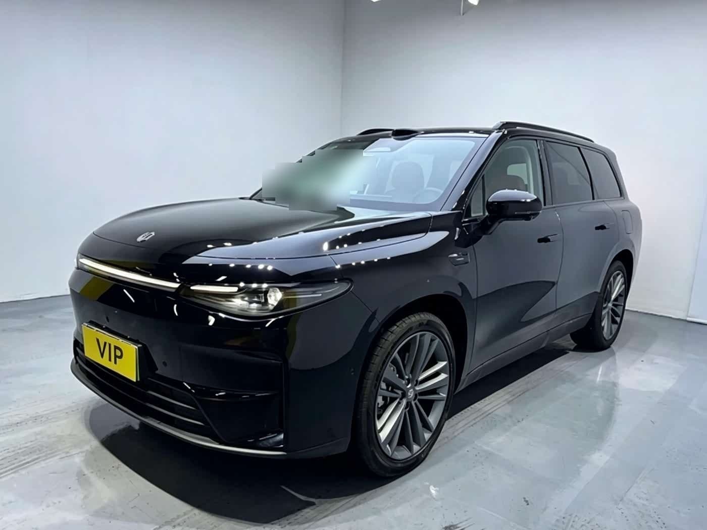 2025 Leapmotor C16 front exterior