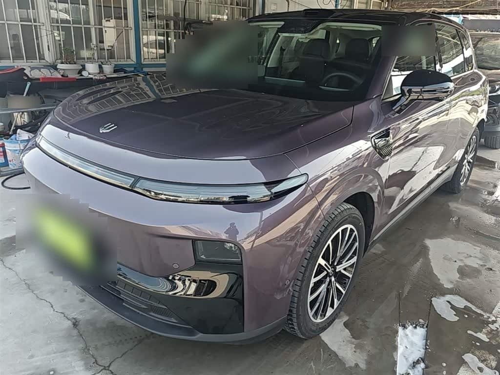 2025 Leapmotor B10