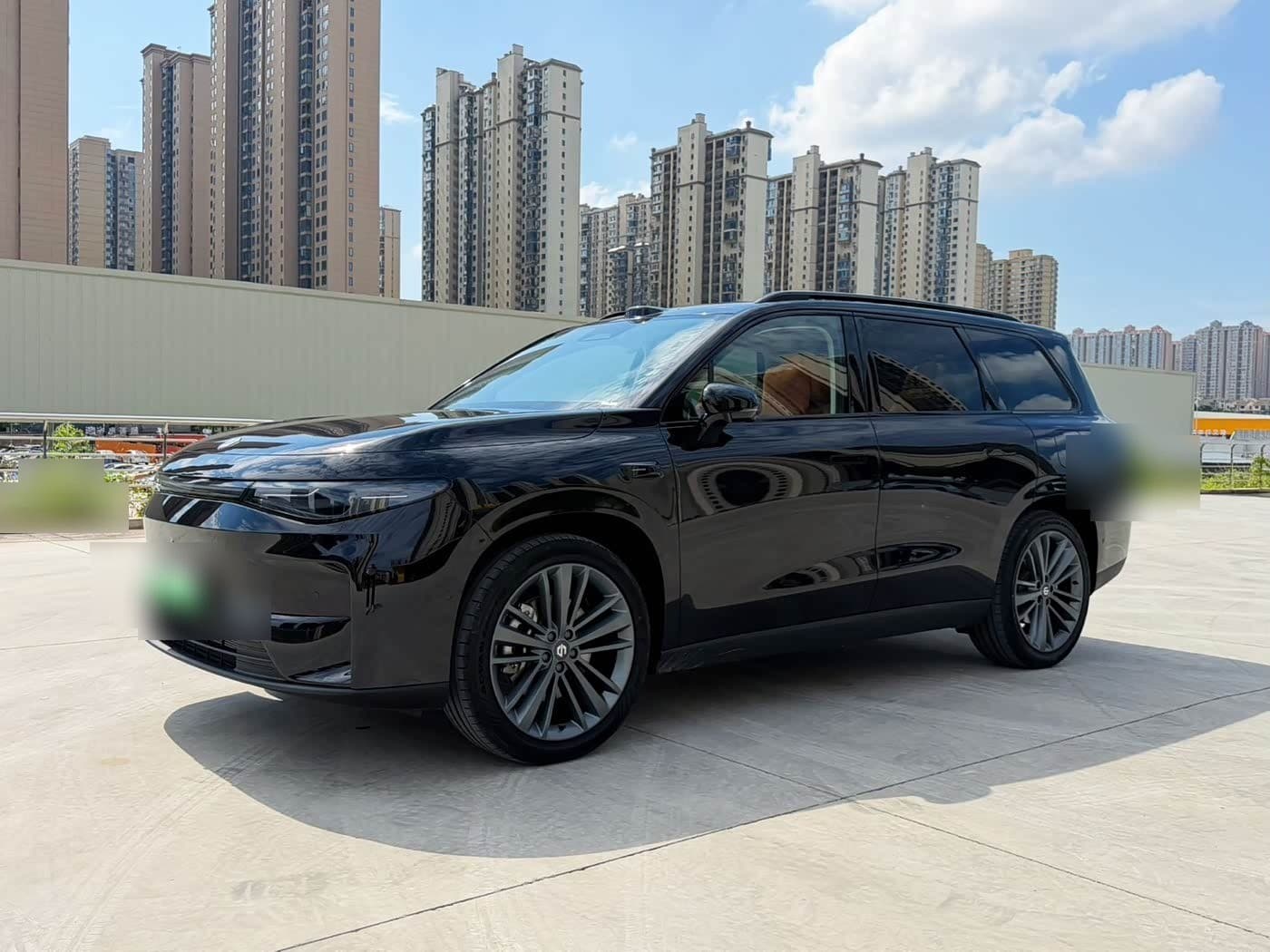2025 Leapmotor C16 front exterior