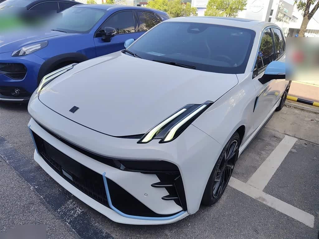 2023 Lynk & Co 03 front exterior