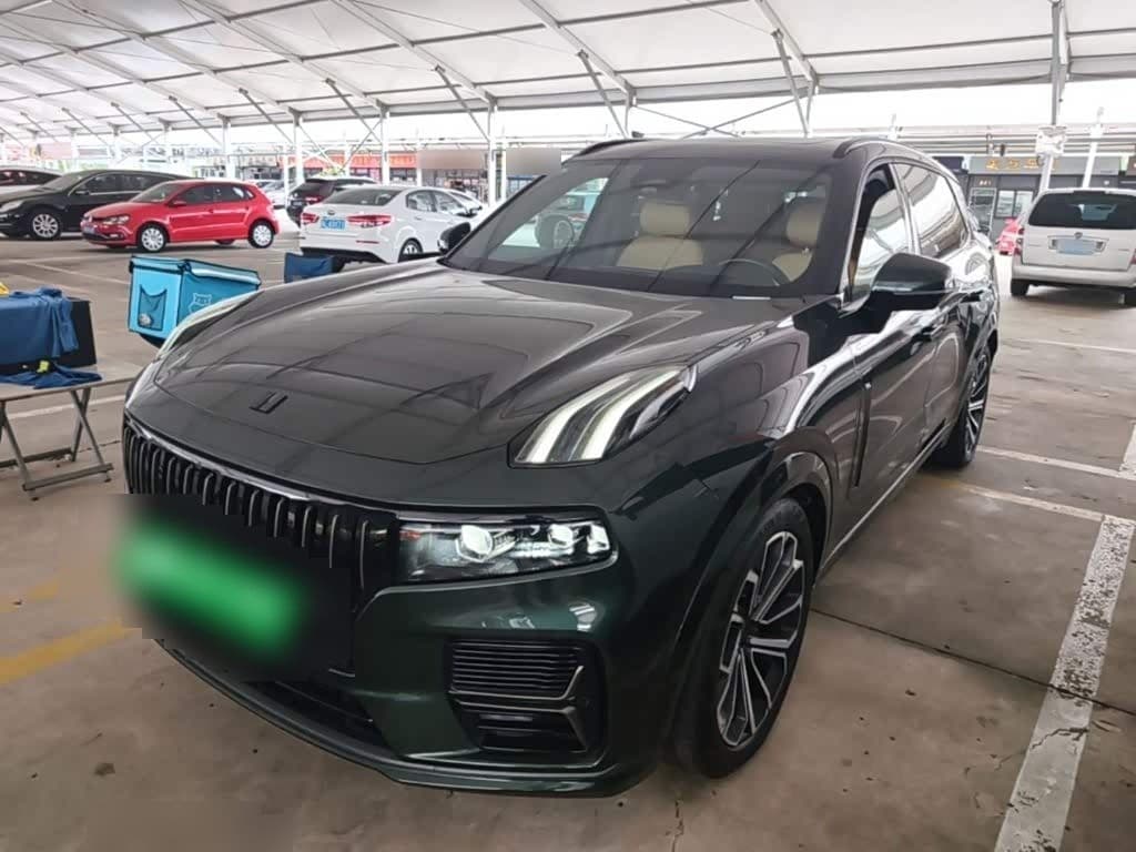 2024 Lynk & Co 09 EM-P front exterior