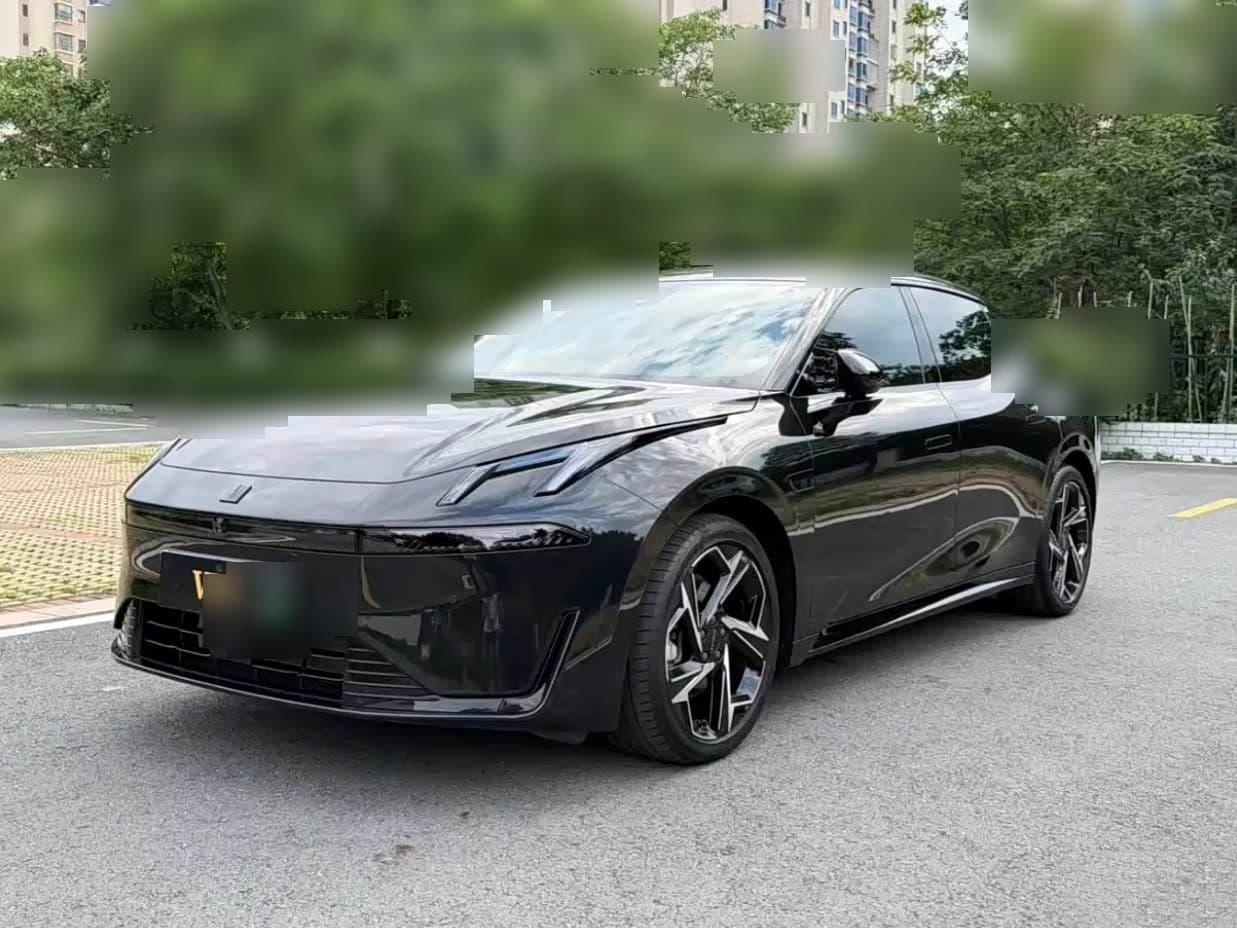 2024 Lynk & Co 07 EM-P front exterior