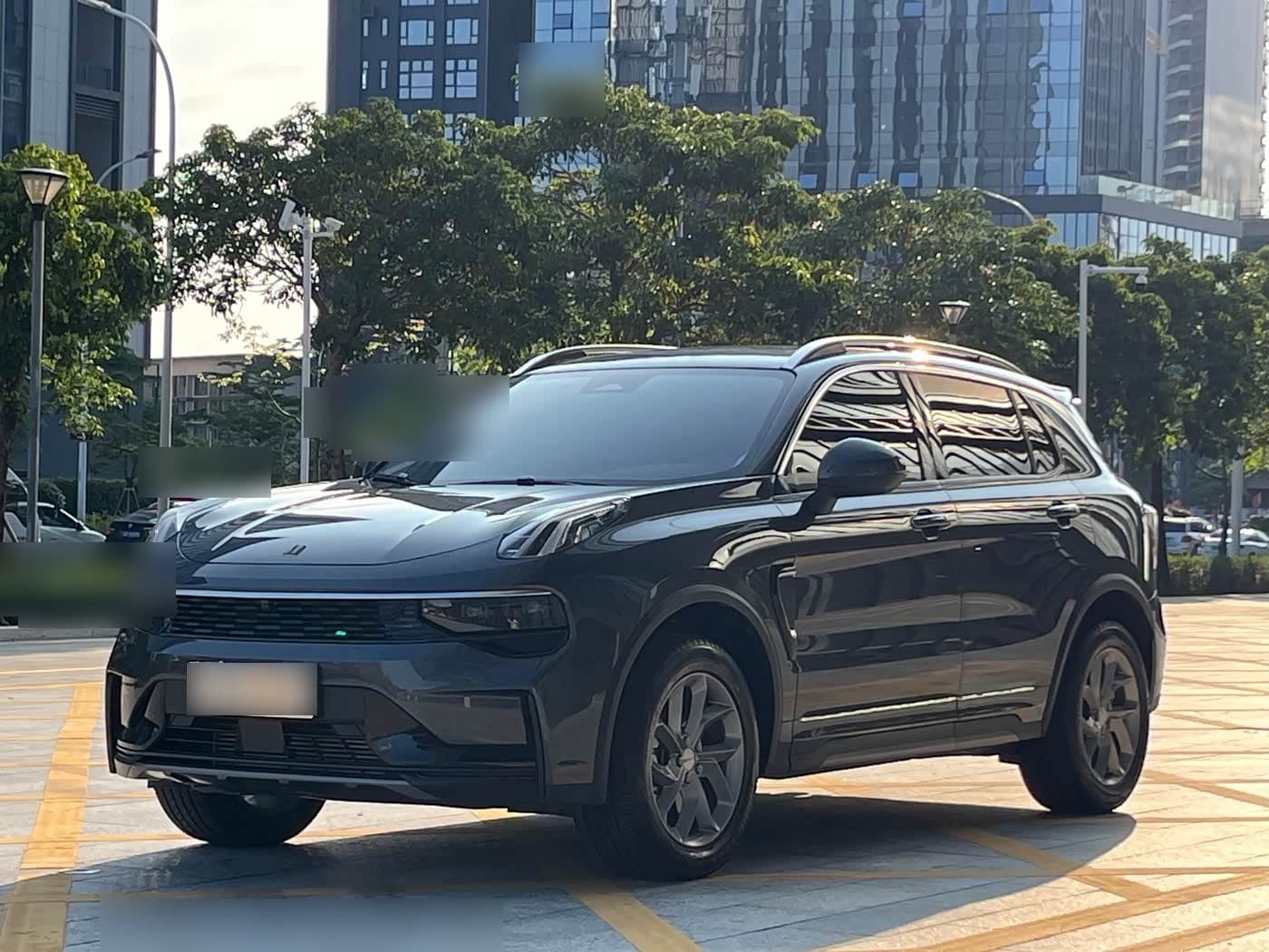 2023 Lynk & Co 01