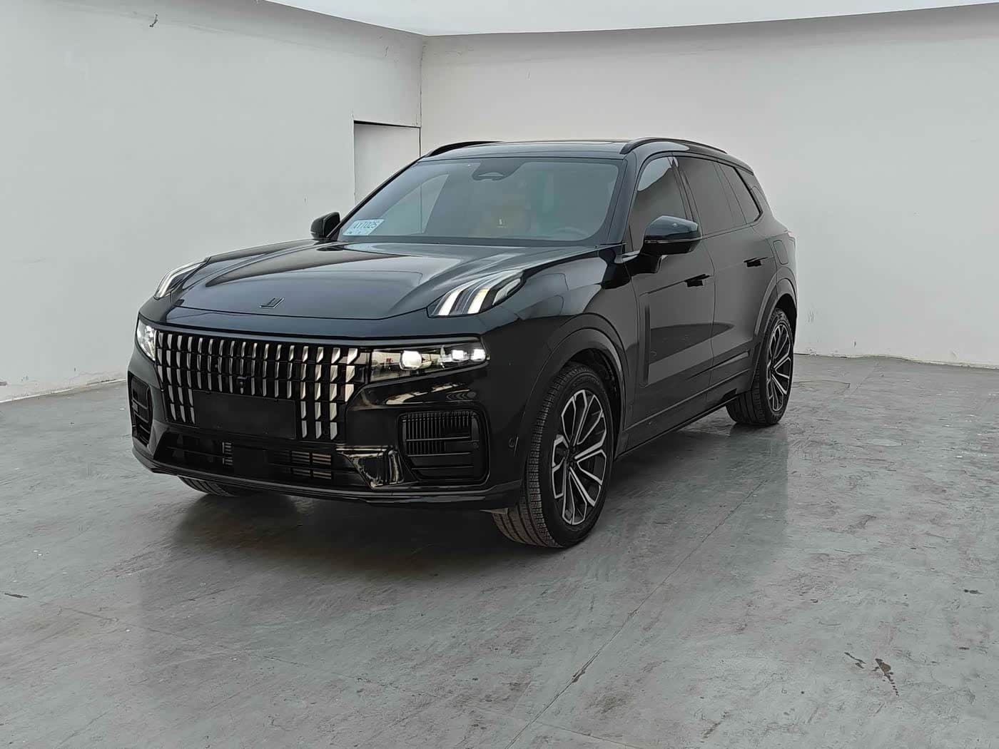 2022 Lynk & Co 09 EM-P