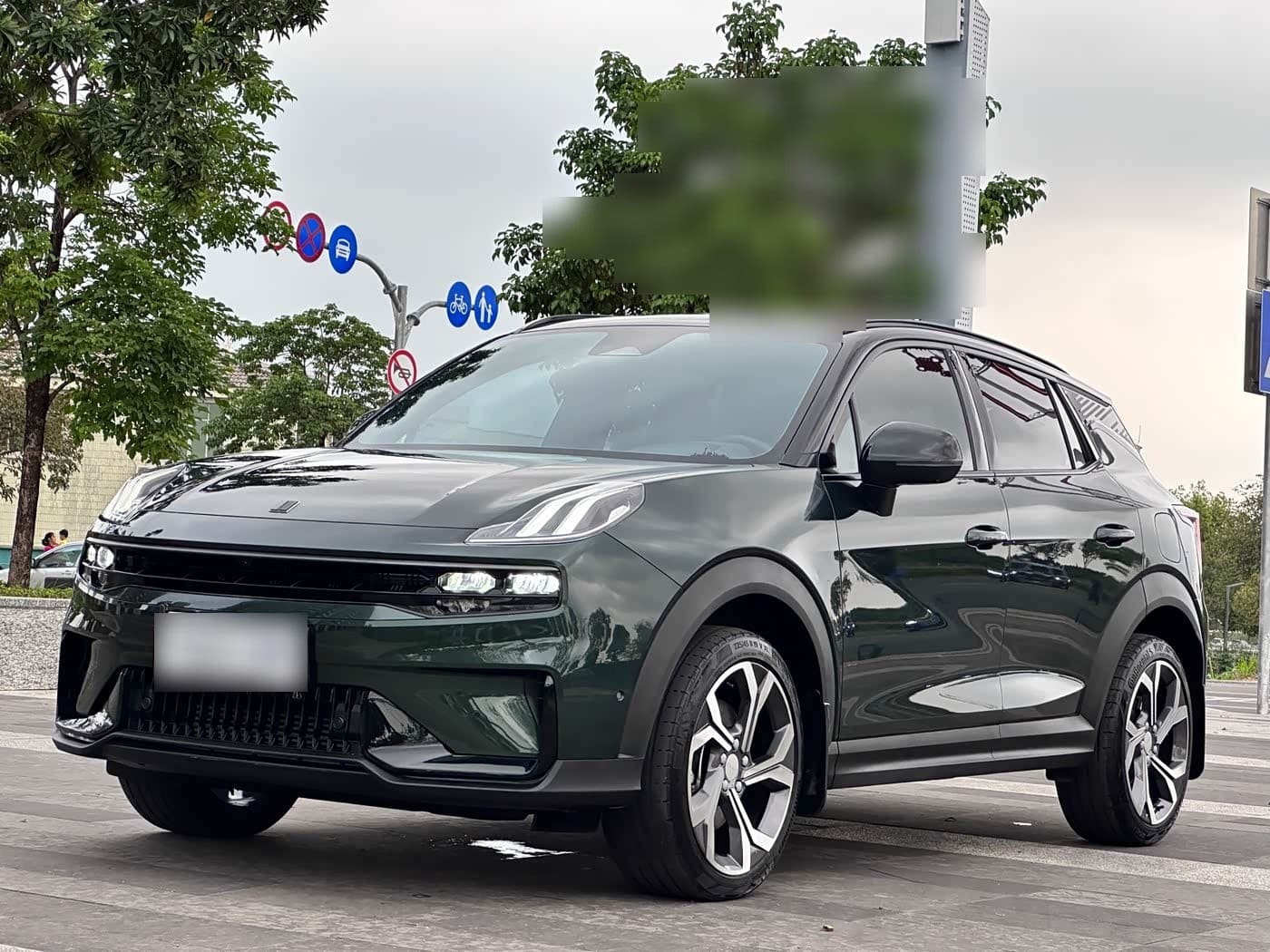2022 Lynk & Co 06 front exterior