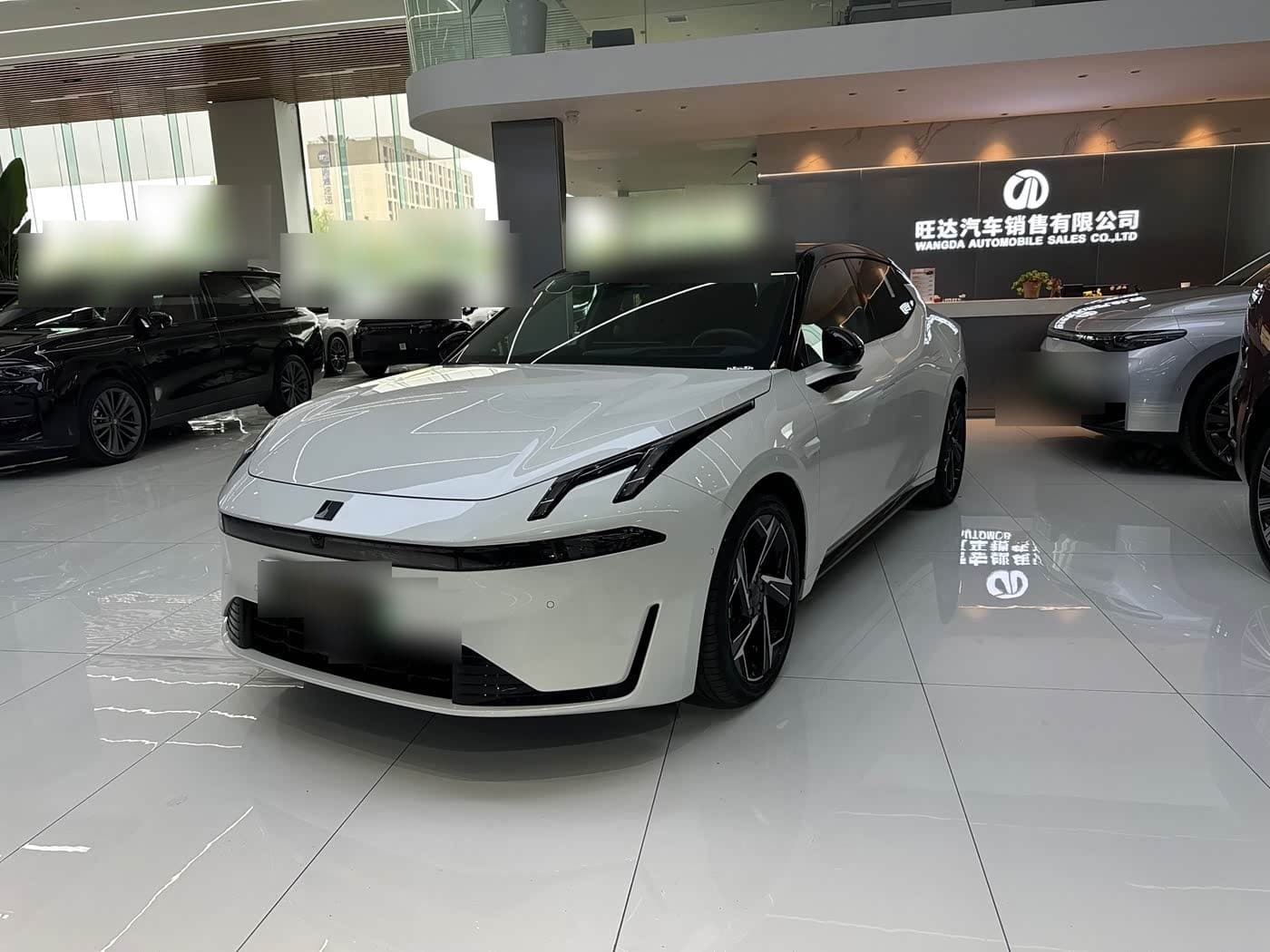 2024 Lynk & Co 07 EM-P