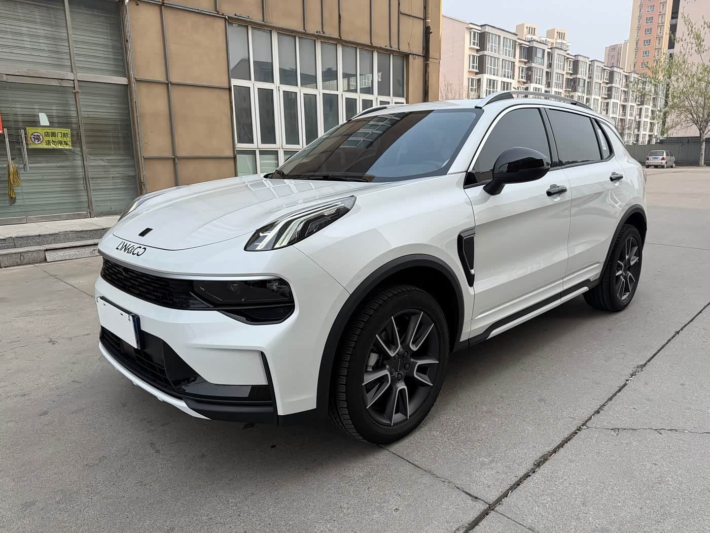 2024 Lynk & Co 01