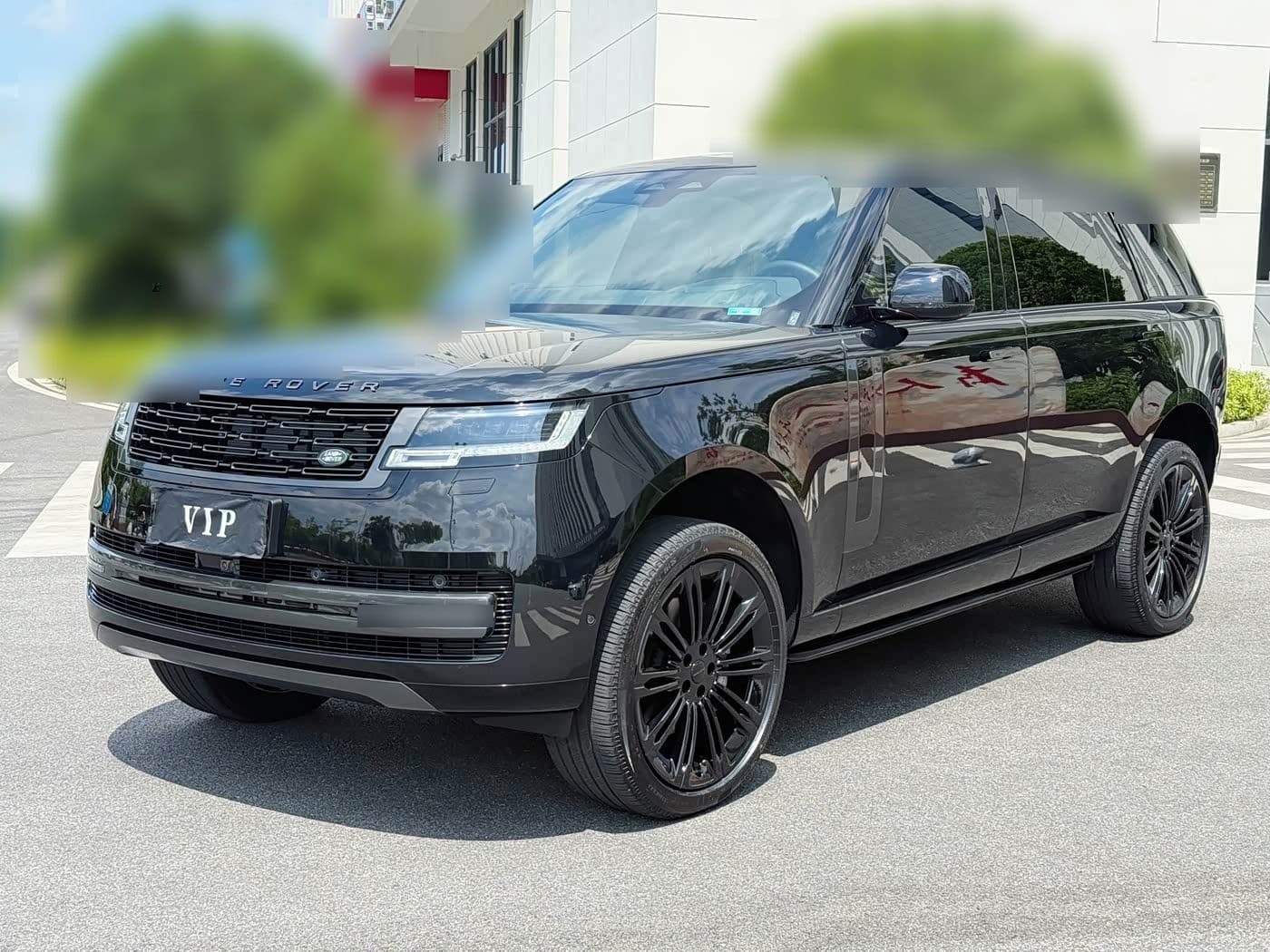 2026 Land Rover Range Rover front exterior