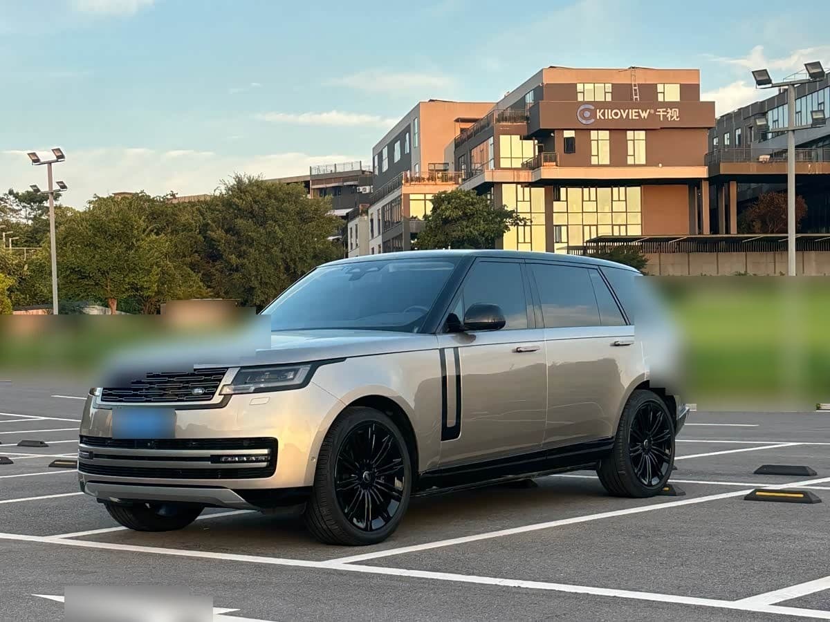 2022 Land Rover Range Rover front exterior